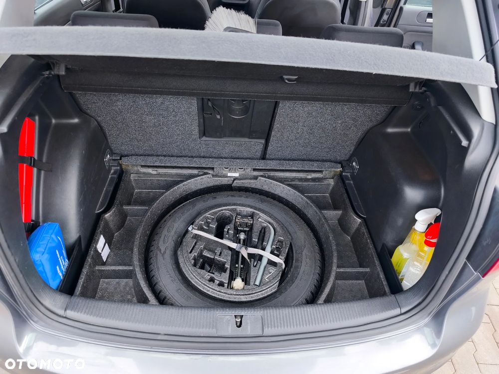 Volkswagen Golf Plus 2.0 TDI DPF Comfortline - 10