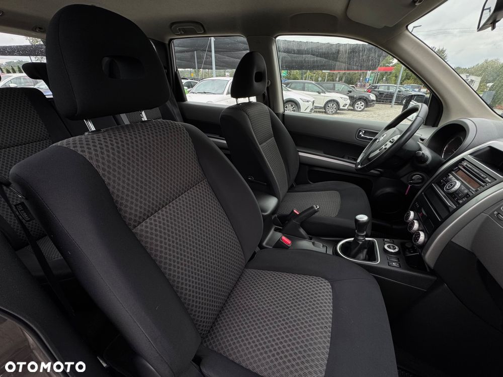 Nissan X-Trail 2.0 4x4 XE - 25
