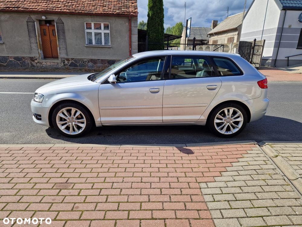Audi A3 Sportback 1.8 TFSI Ambiente - 6