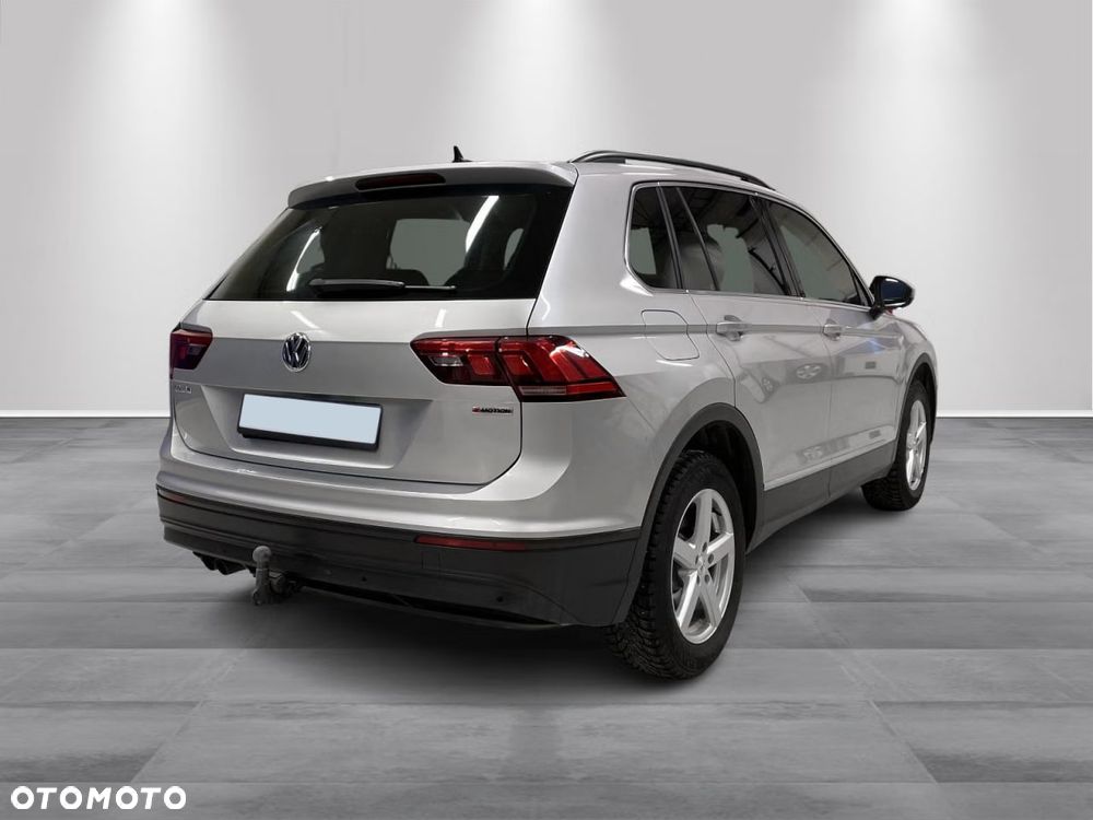 Volkswagen Tiguan 2.0 TDI SCR DSG - 3