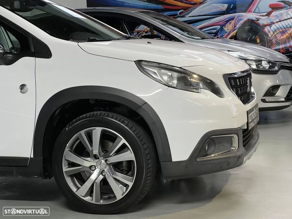Peugeot 2008 1.2 PureTech GT Line - 10