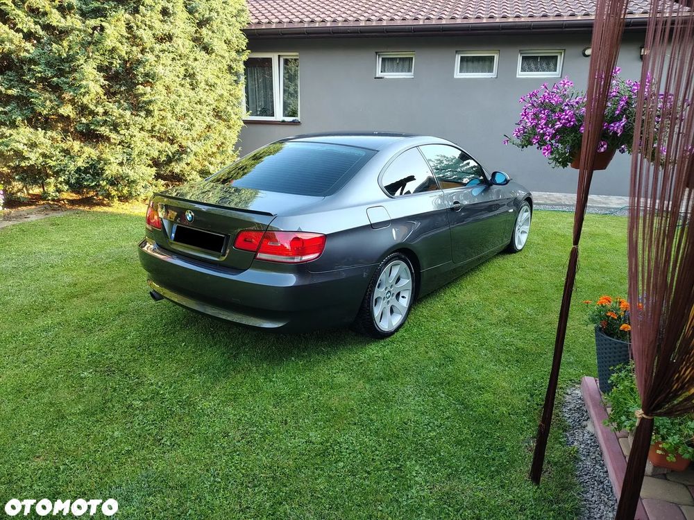 BMW Seria 3 320d - 3