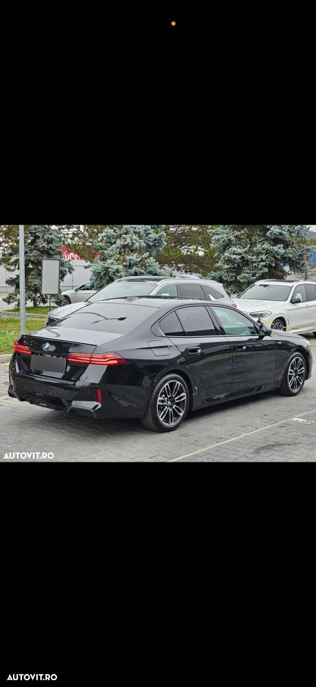 BMW Seria 5 520i Aut. - 27