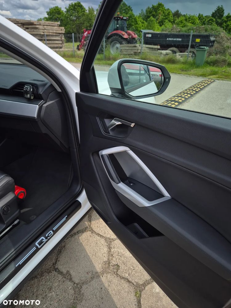 Audi Q3 35 TFSI S tronic - 18