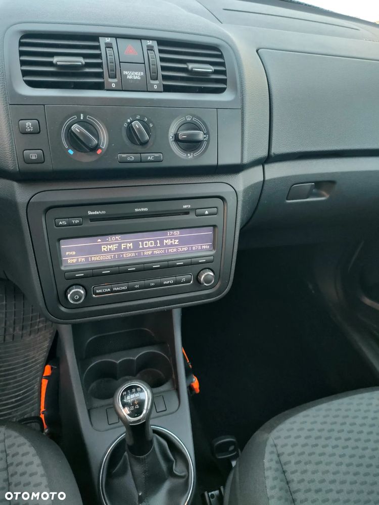 Skoda Fabia - 11