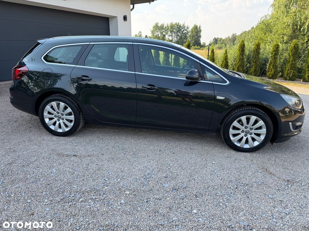 Opel Astra 1.6 CDTI Cosmo - 18