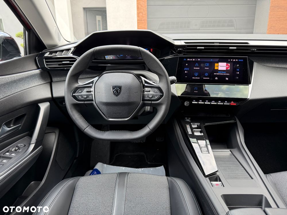 Peugeot 308 Plug-In Hybrid 180 e-EAT8 GT - 13