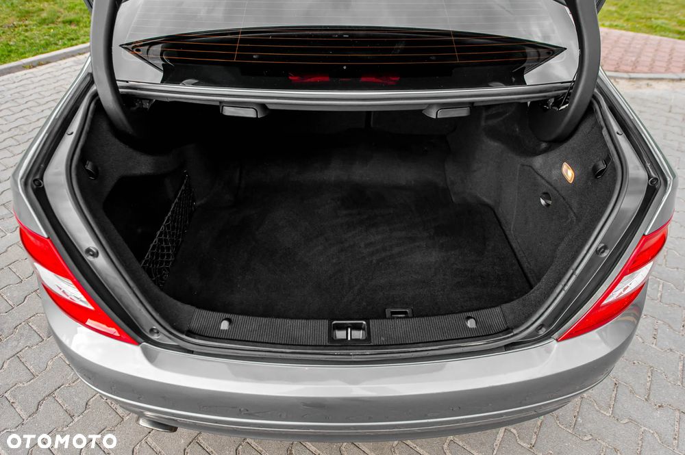 Mercedes-Benz Klasa C 200 Kompressor Avantgarde - 36