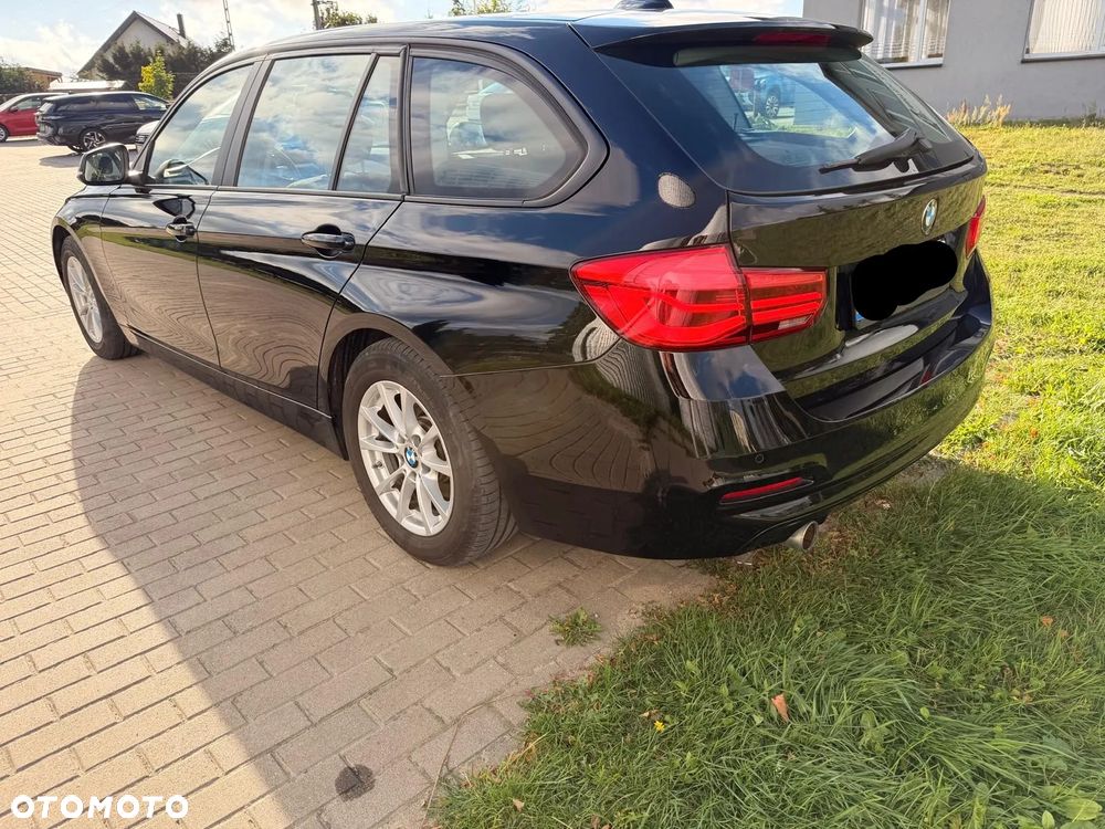 BMW Seria 3 318d - 3