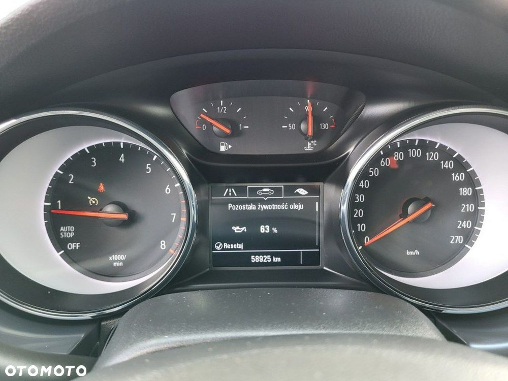 Opel Astra - 8