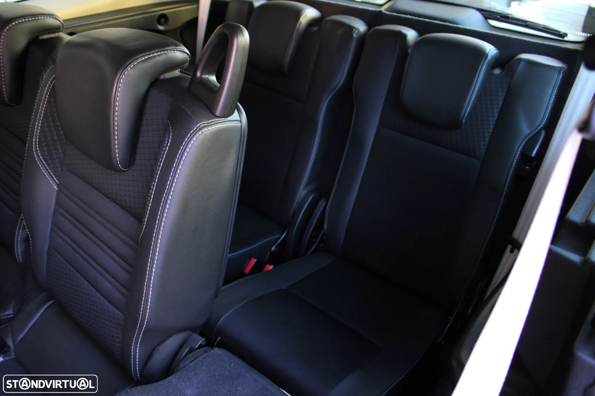 Renault Grand Scénic 1.6 dCi Bose Edition SS - 25
