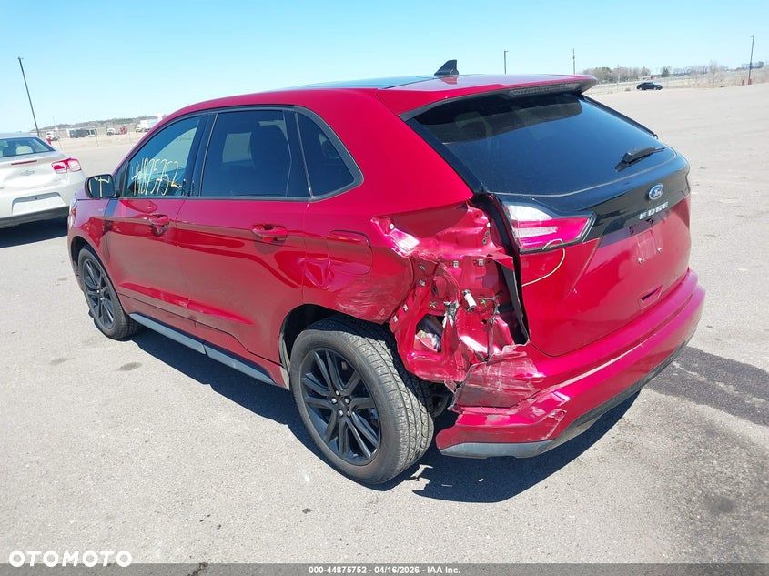 Ford Edge - 5