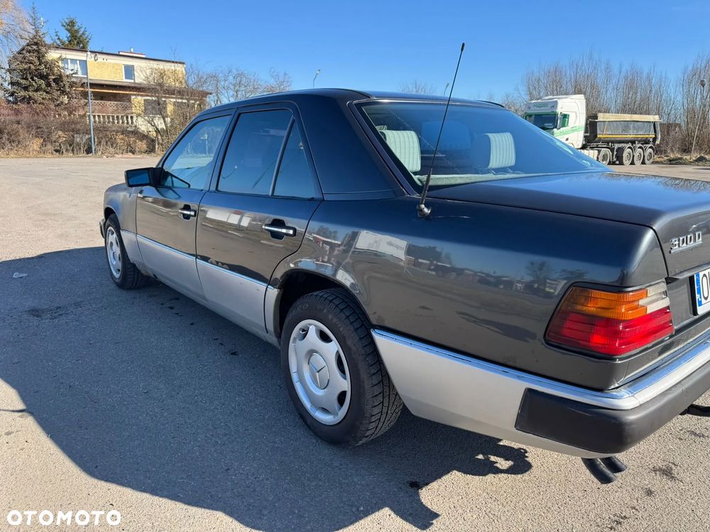 Mercedes-Benz W124 (1984-1993) - 5