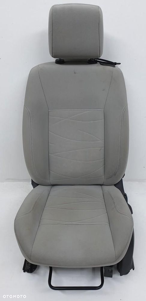 FOTEL LEWY PRZÓD PRZEDNI KIEROWCY GRZANY FORD FIESTA MK7 VII 3D EUROPA - 1