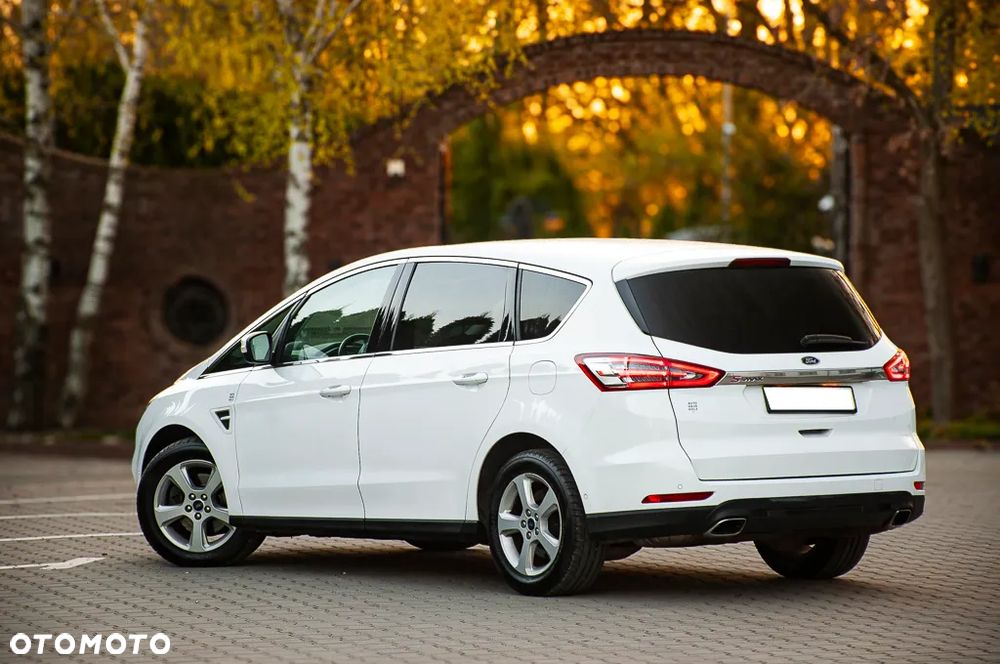 Ford S-Max 2.0 TDCi Titanium PowerShift - 12