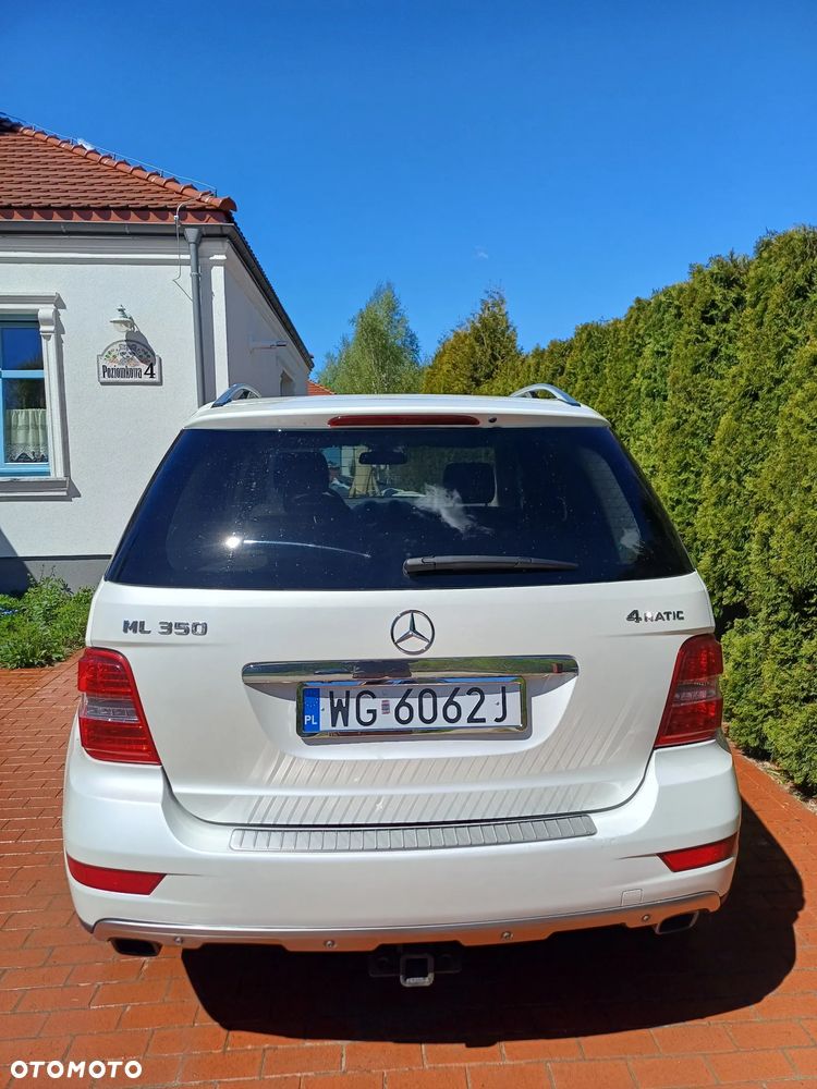 Mercedes-Benz ML 350 4Matic 7G-TRONIC Grand Edition - 33