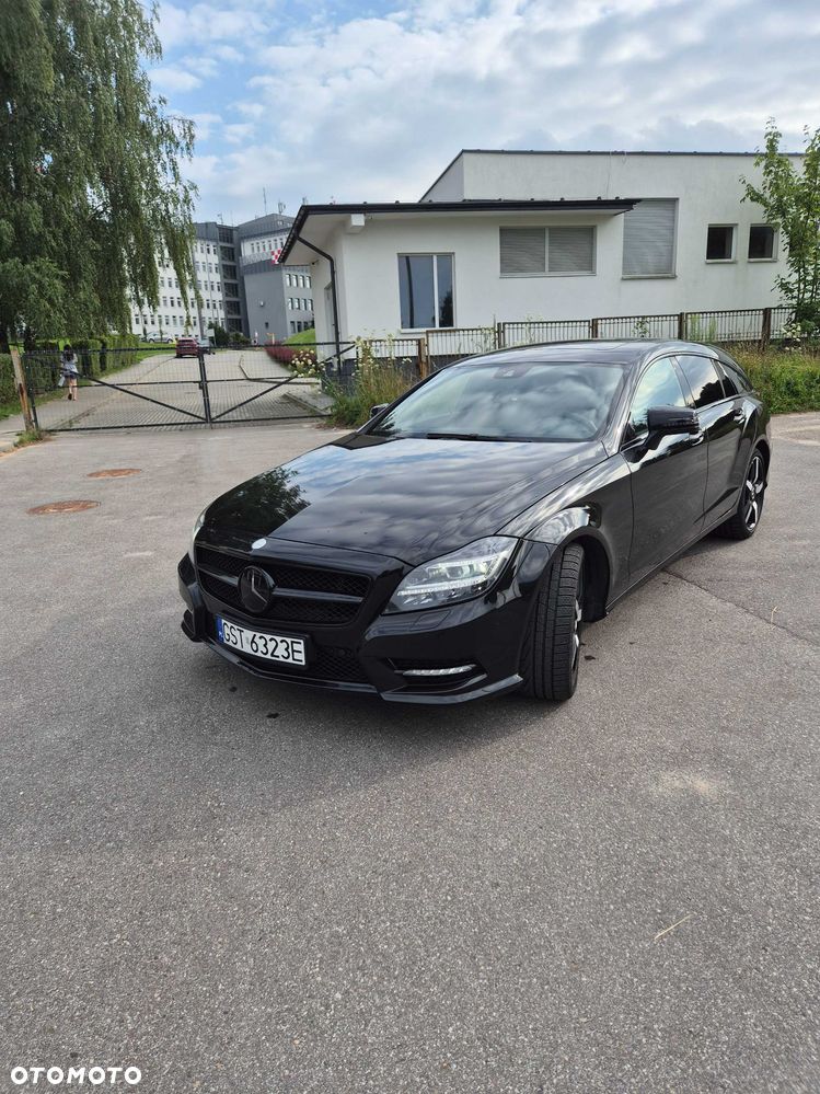 Mercedes-Benz CLS - 4