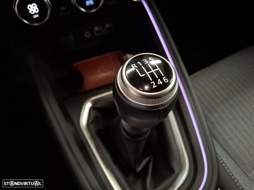 Renault Clio 1.0 TCe Techno Bi-Fuel - 18