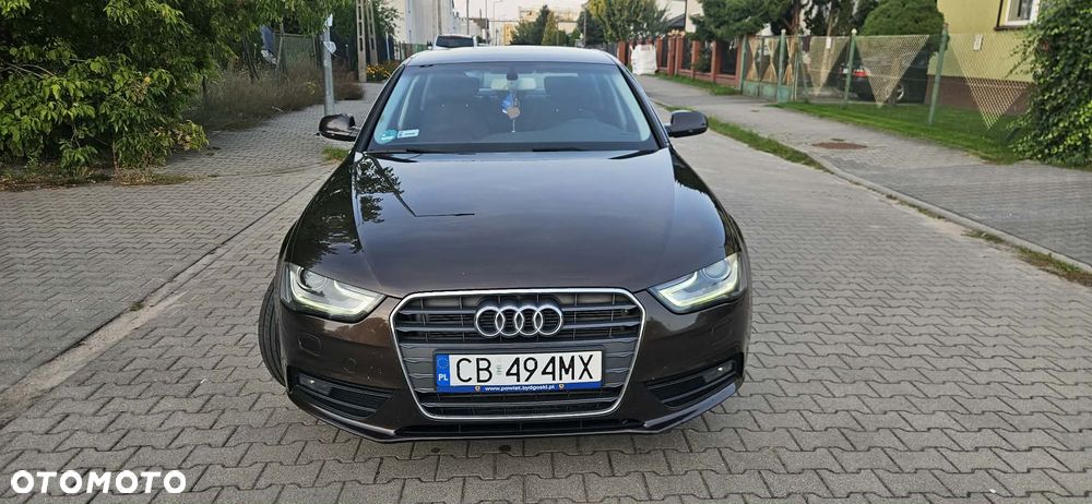 Audi A4 Limousine - 3