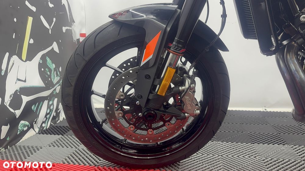 KTM Duke - 9