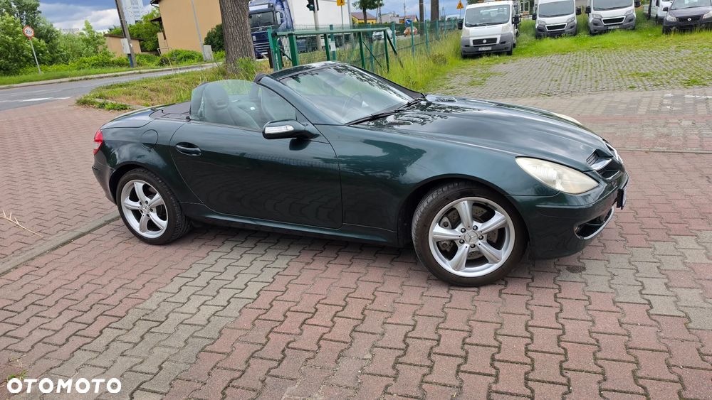 Mercedes-Benz SLK 350 7G-TRONIC - 36
