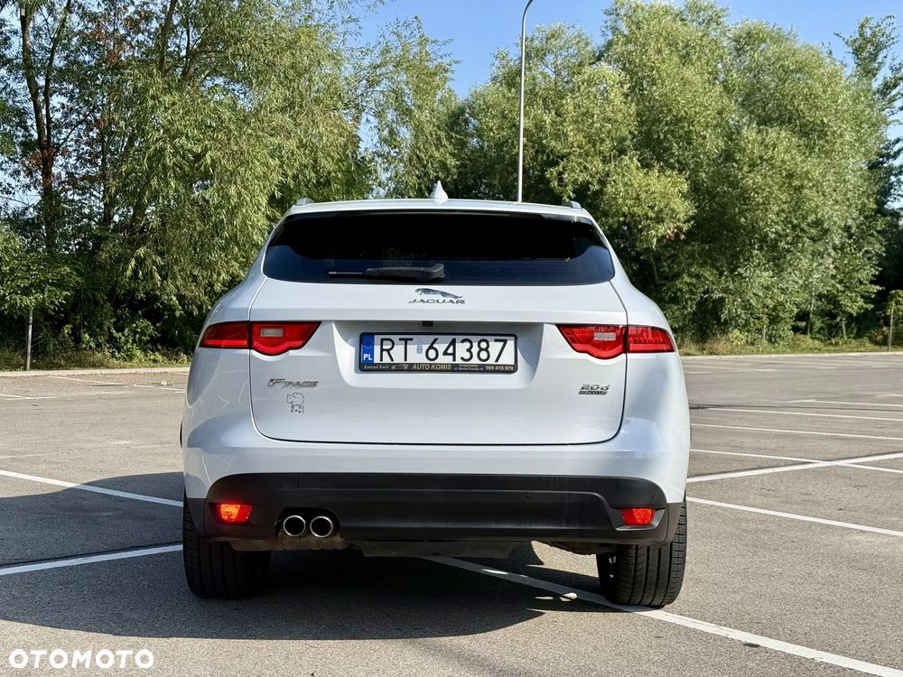 Jaguar F-Pace 2.0 i4D AWD Portfolio - 11