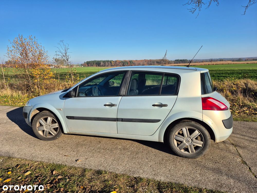 Renault Megane - 2
