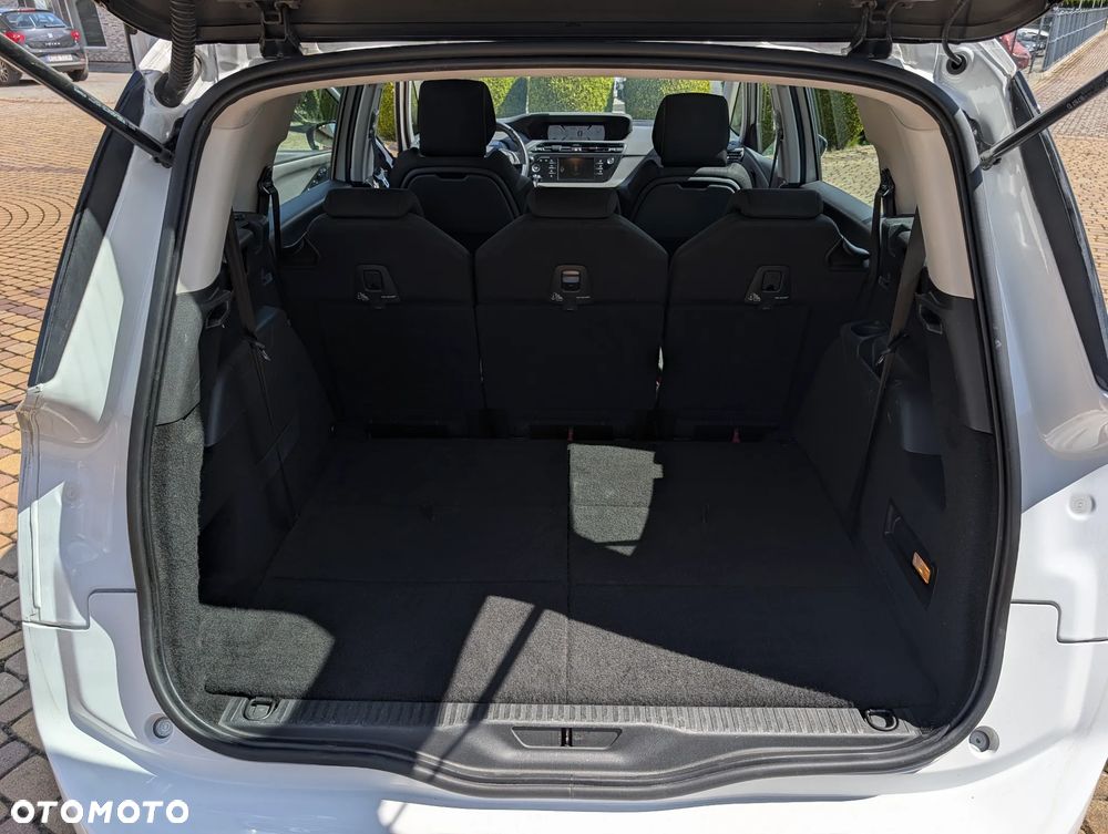 Citroën C4 Grand Picasso - 10