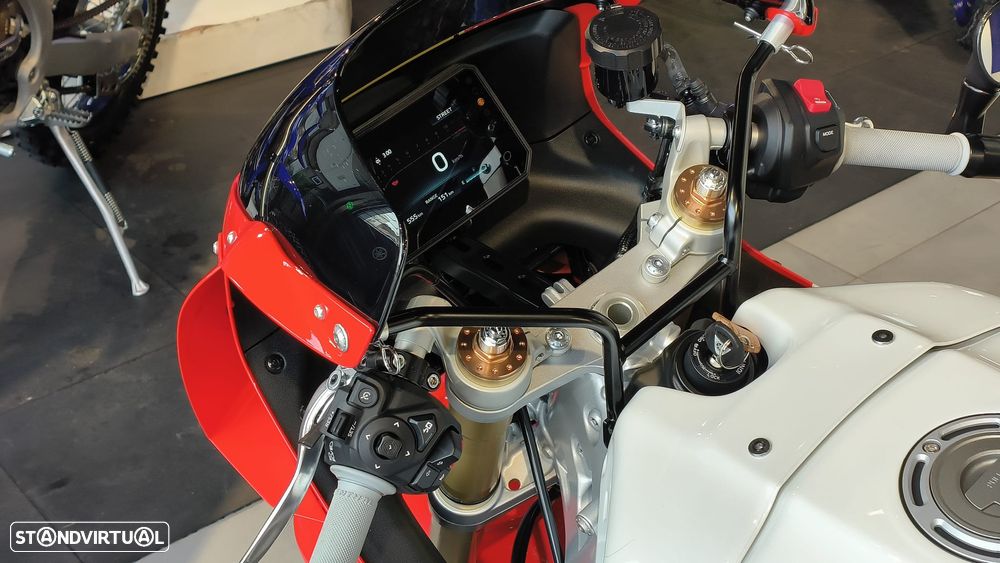 Yamaha XSR 900GP - 11