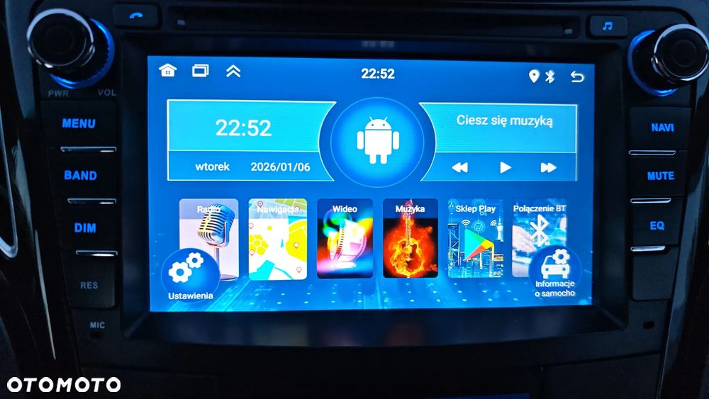 Hyundai i40 Kombi blue 1.6 Family+ - 38