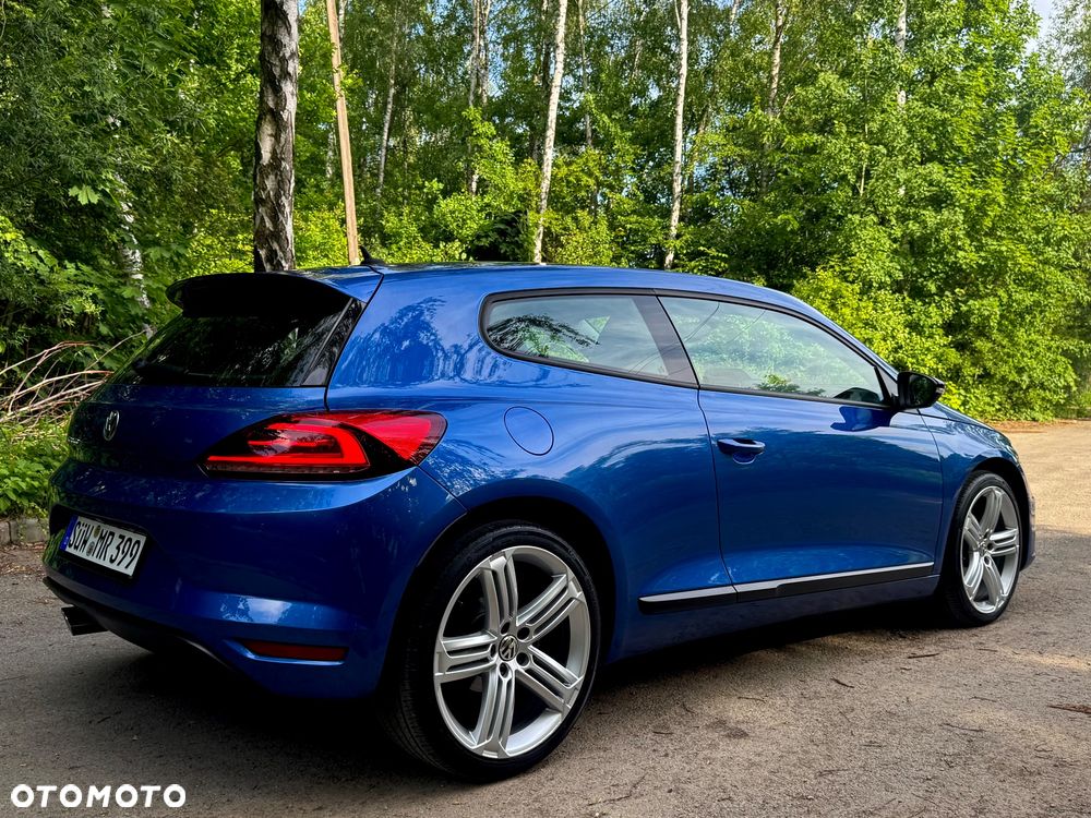 Volkswagen Scirocco 2.0 TDI Blue Motion Technologie Club - 8