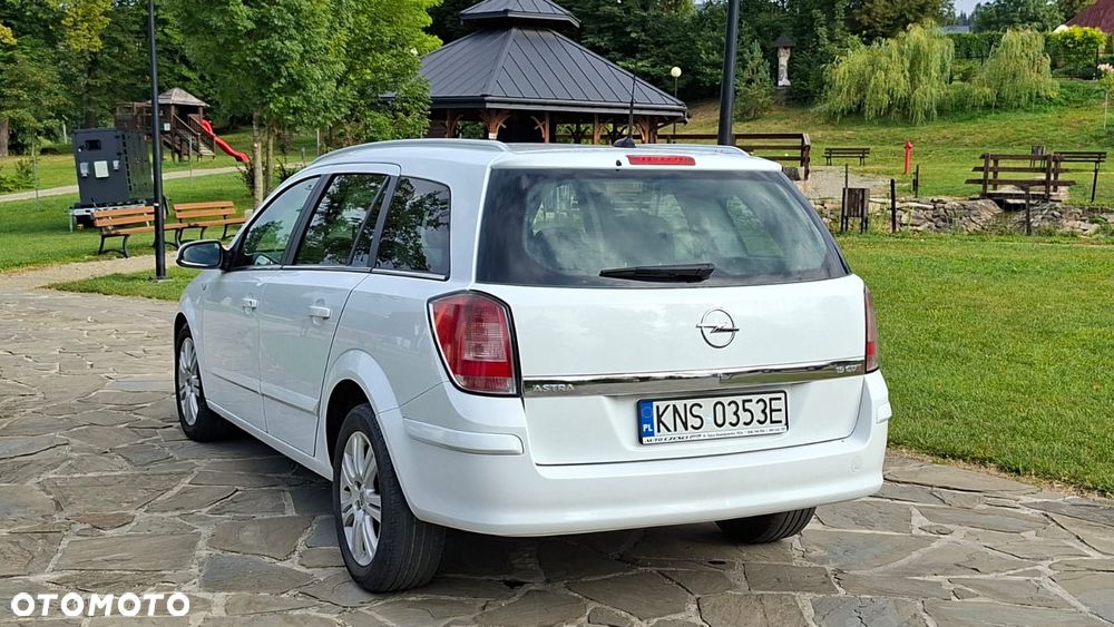 Opel Astra - 10