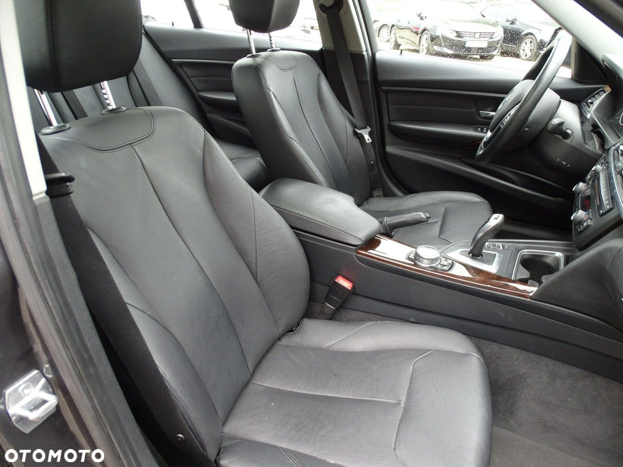 BMW Seria 3 - 16