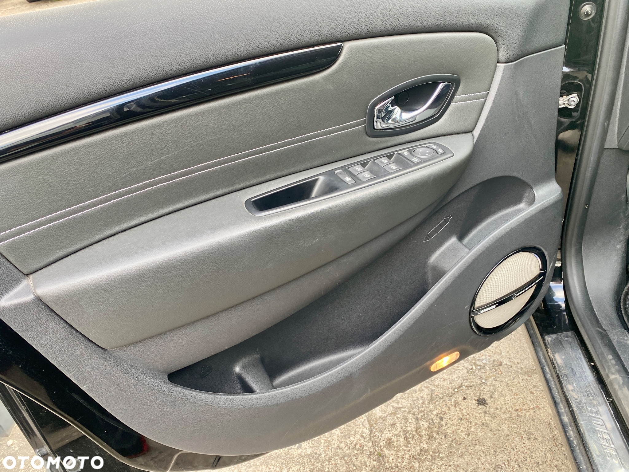 Renault Scenic ENERGY TCe 130 S&S Bose Edition - 19