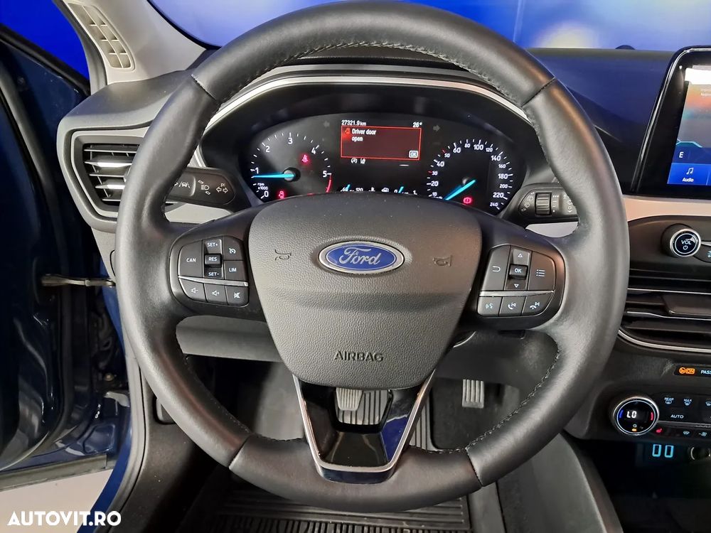 Ford Focus - 11