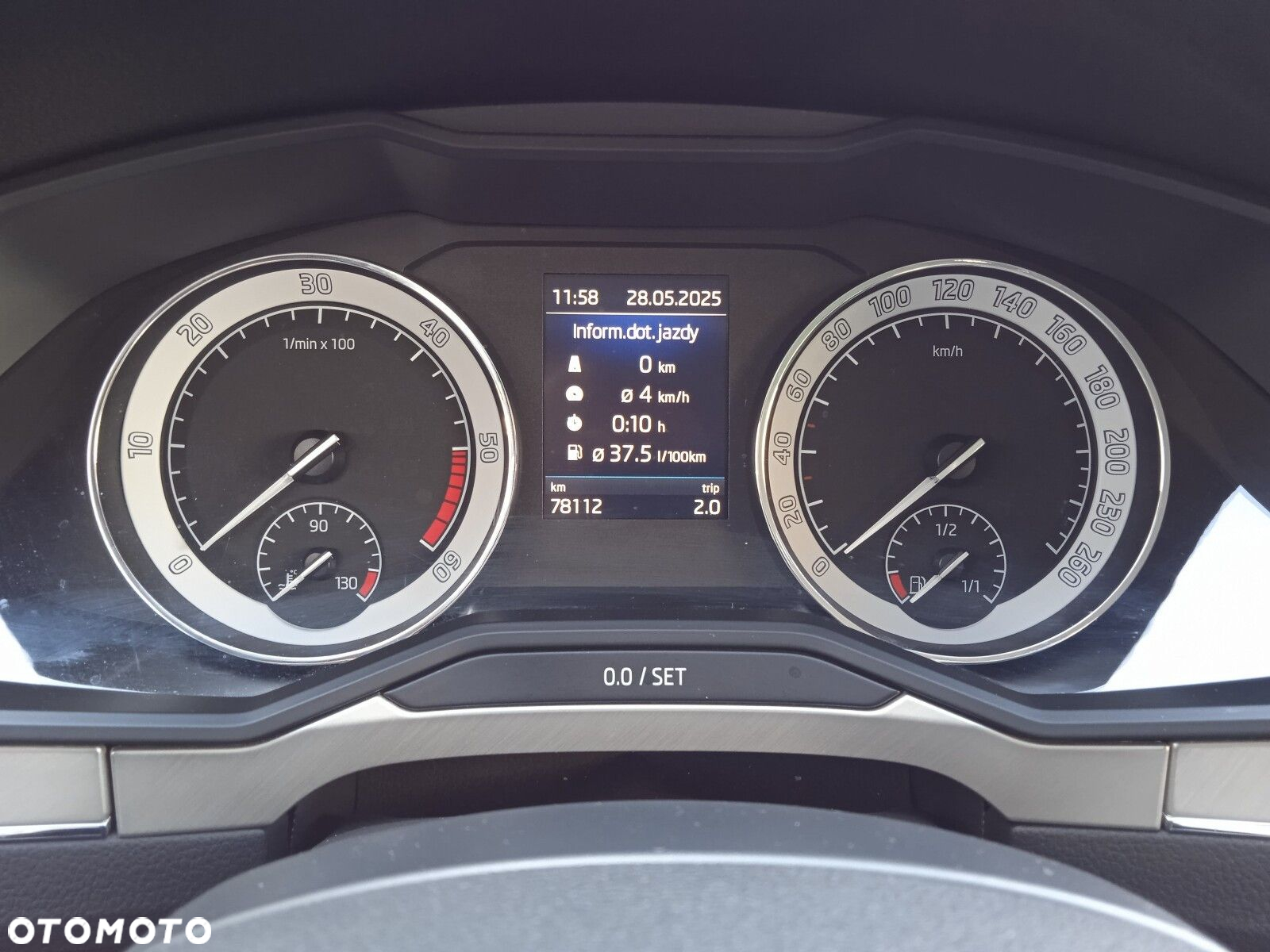 Skoda Superb 2.0 TDI SCR Style DSG - 21