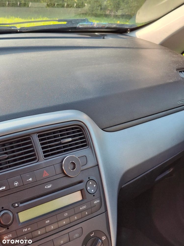 Fiat Grande Punto 1.4 8V 360 - 13