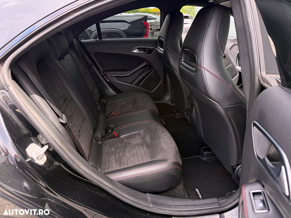 Mercedes-Benz CLA 220 d 7G-DCT AMG Line - 33