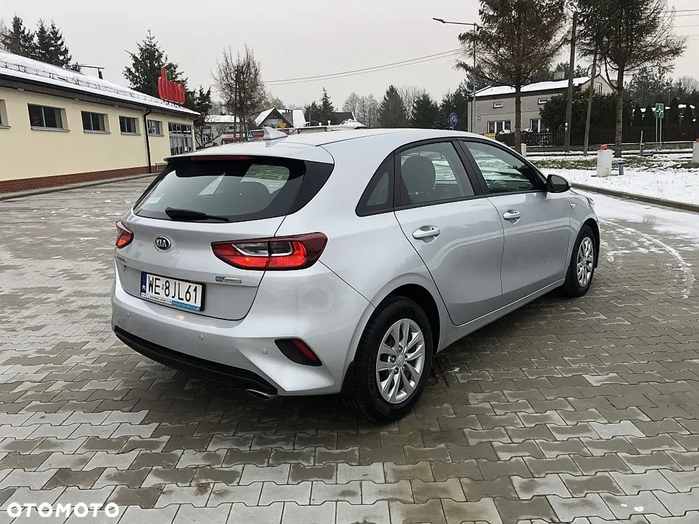 Kia Ceed 1.6 CRDi SCR M - 5