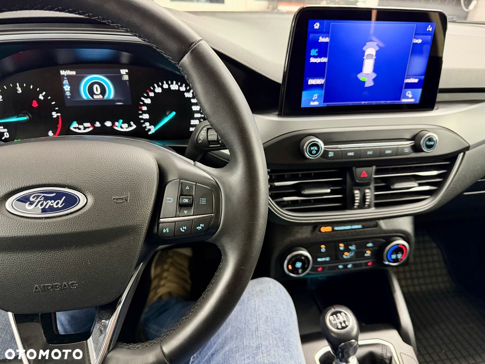 Ford Focus 1.5 EcoBlue STart-Stopp-System TITANIUM - 23