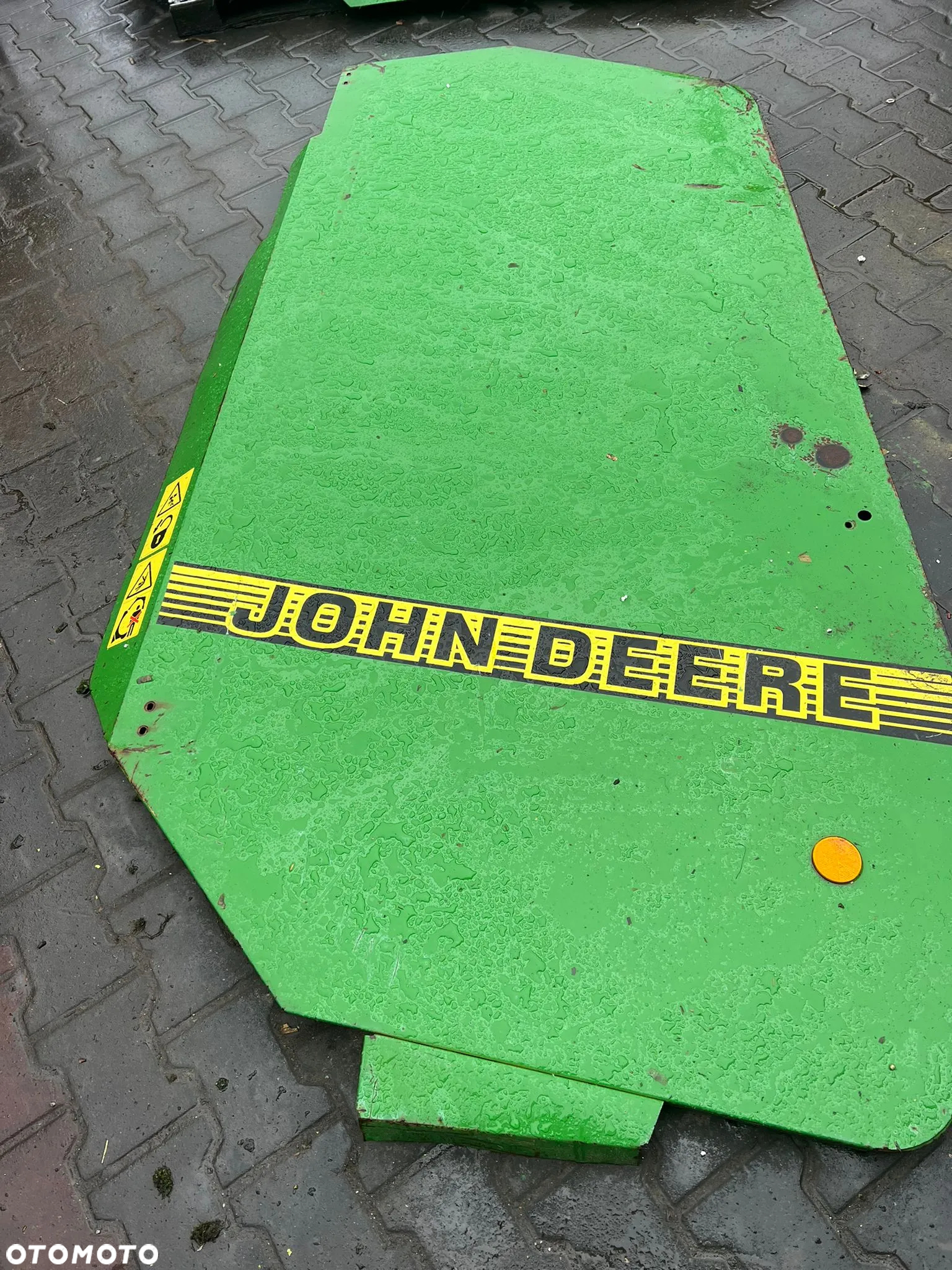 Blacha osłona prasa John Deere 590 - 4