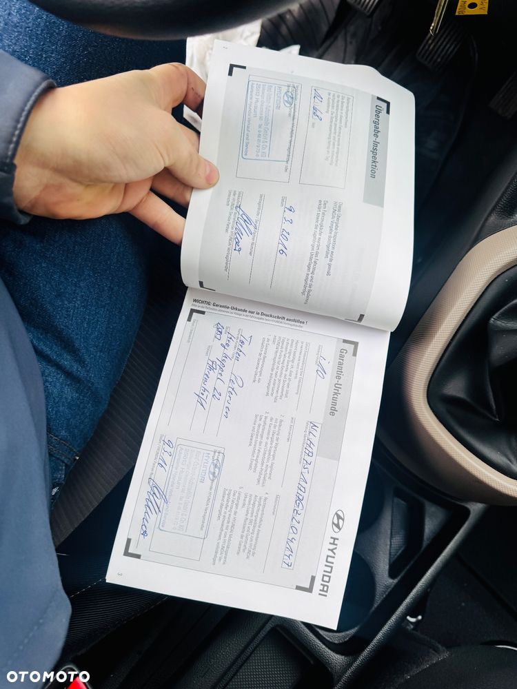 Hyundai i10 1.1 Premium - 18