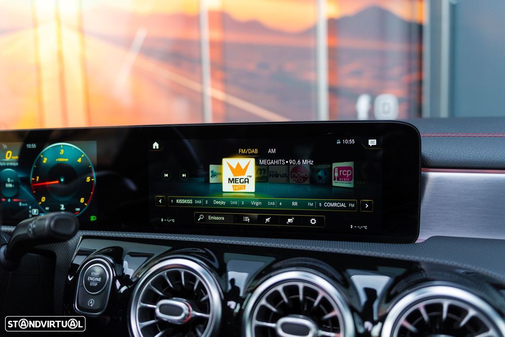 Mercedes-Benz CLA 220 d Shooting Brake AMG Line Aut. - 14