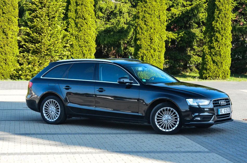 Audi A4 Avant - 4