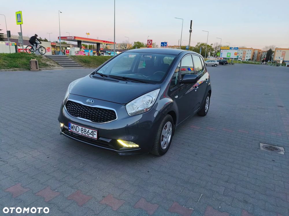 Kia Venga 1.6 L - 17