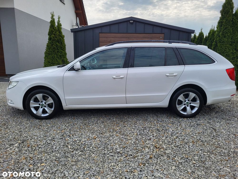 Skoda Superb 2.0 TDI Green tec Elegance - 4