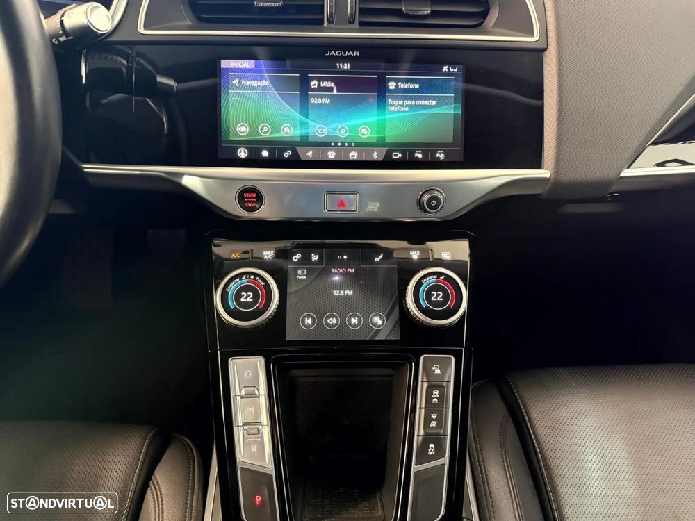 Jaguar I-Pace EV400 AWD HSE - 25