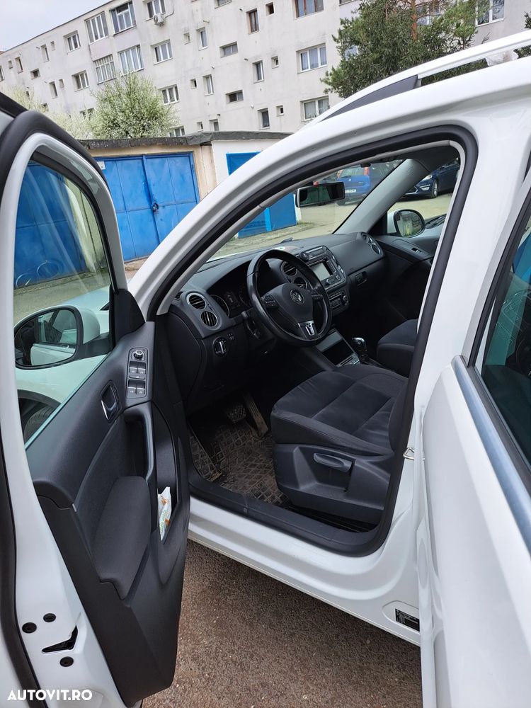 Volkswagen Tiguan 2.0 TDI DPF 4Motion BlueMotion Technology DSG Life - 8