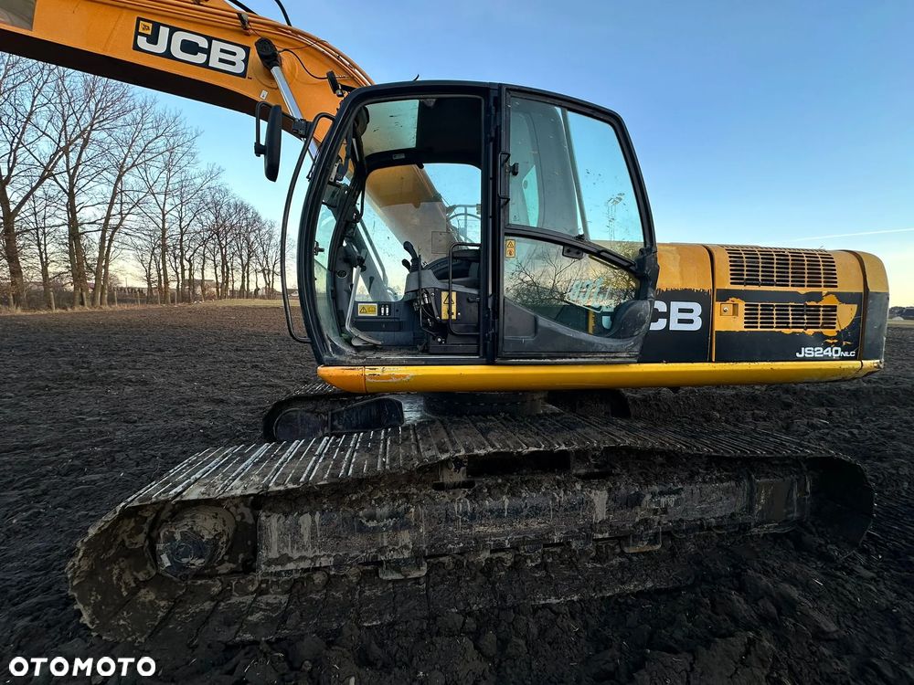 JCB JS 240 NLC - 7