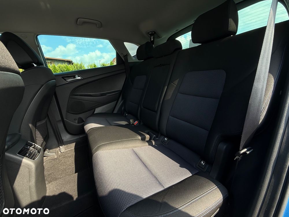 Hyundai Tucson blue 1.7 CRDi 2WD Advantage - 33